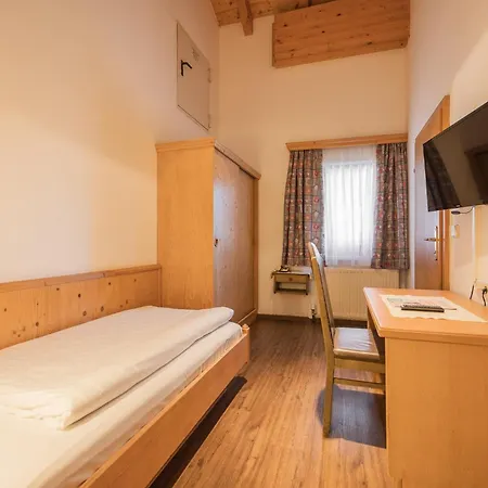 Batzenhaeusl Penzion Seefeld in Tirol