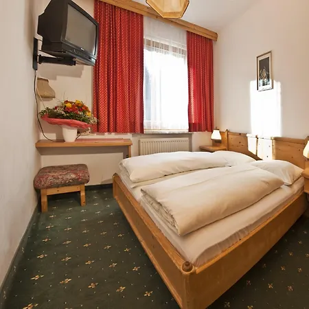 Batzenhaeusl Zajazd 3*