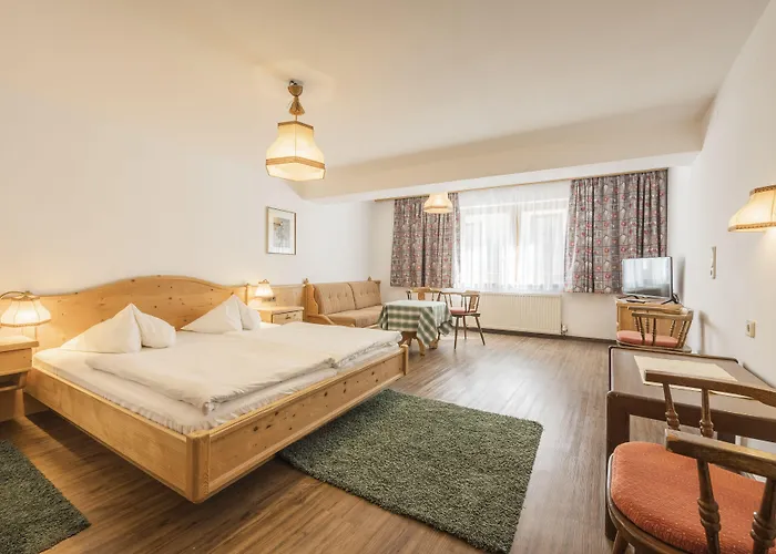 Batzenhaeusl Seefeld w Tirolu